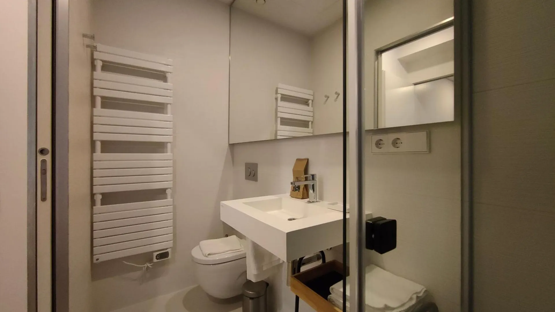Luxury 2Br&2Washrooms City Center Barcelona Apartment