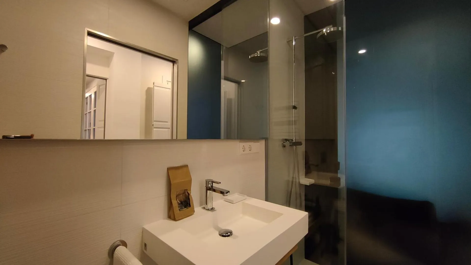 Luxury 2Br&2Washrooms City Center Barcelona