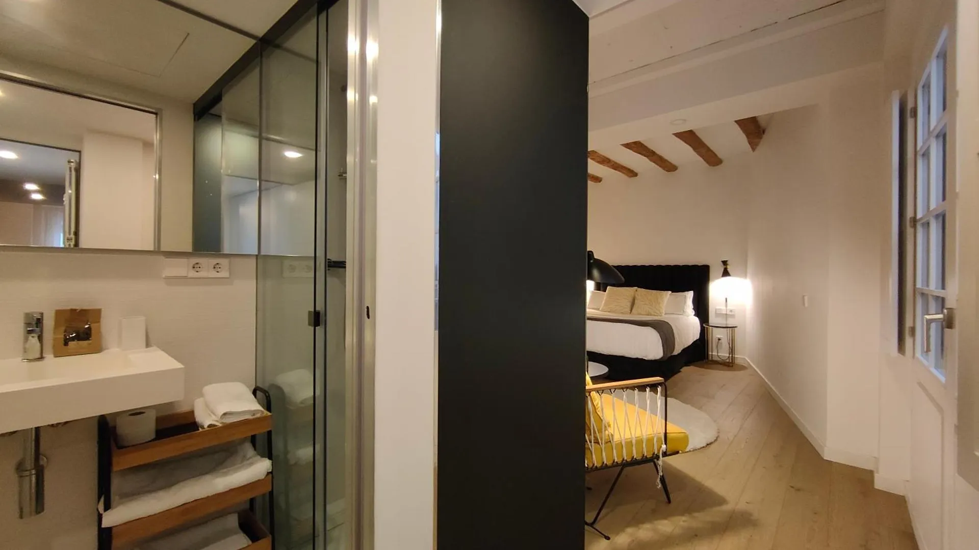 Apartment Luxury 2Br&2Washrooms City Center Barcelona