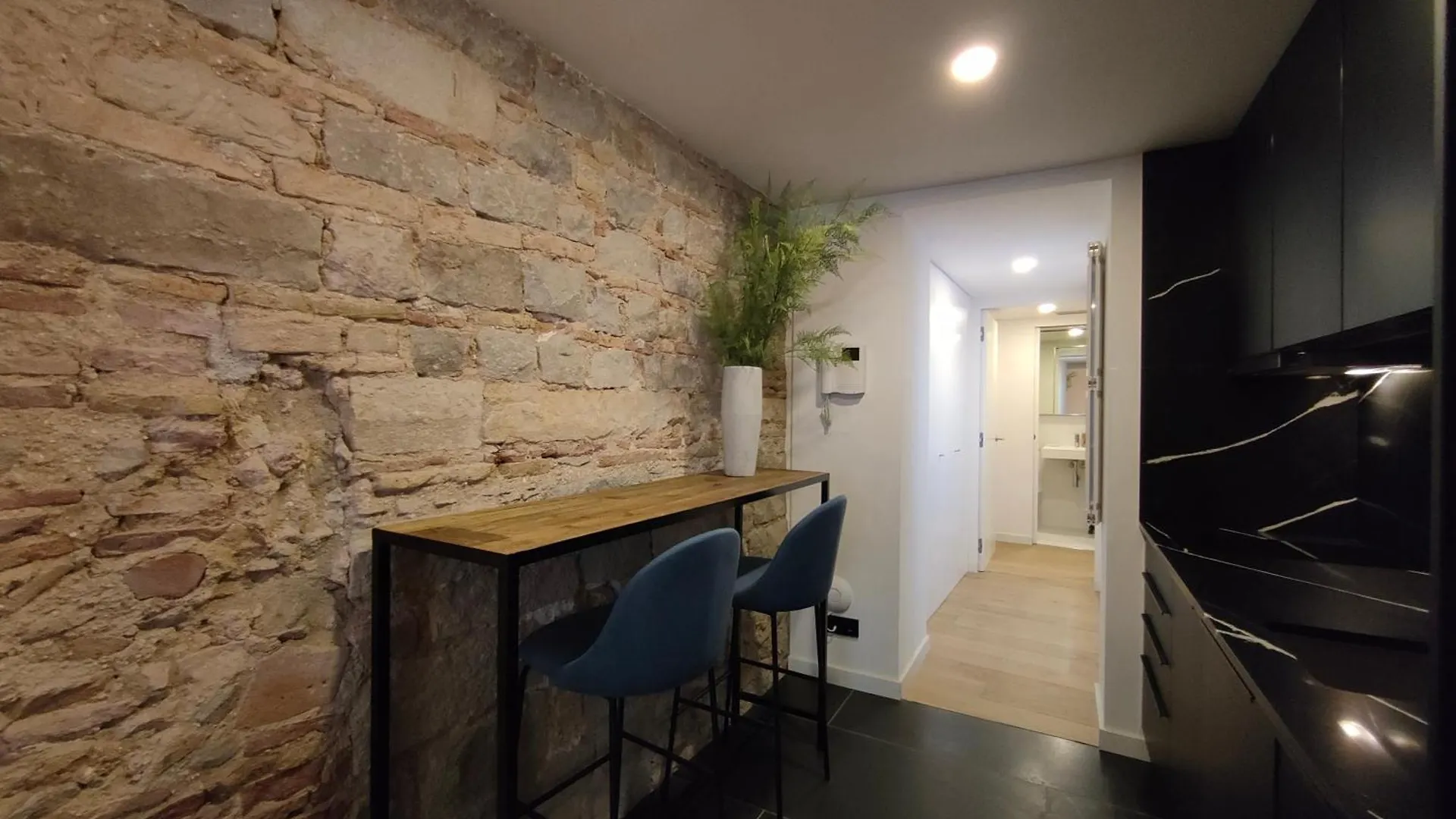 Luxury 2Br&2Washrooms City Center Barcelona 0*,  Spain