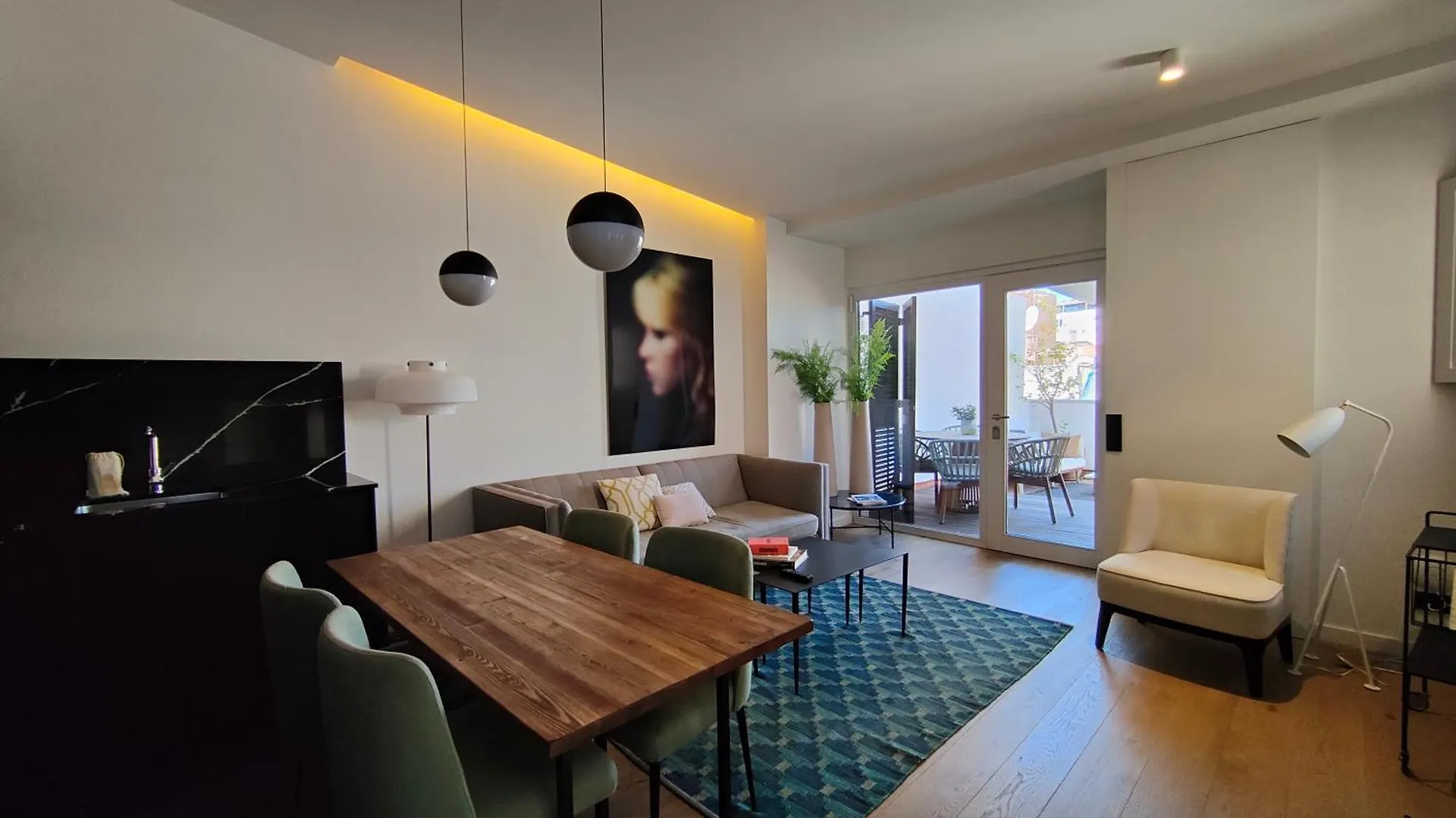 Apartment Luxury 2Br&2Washrooms City Center Barcelona Spain