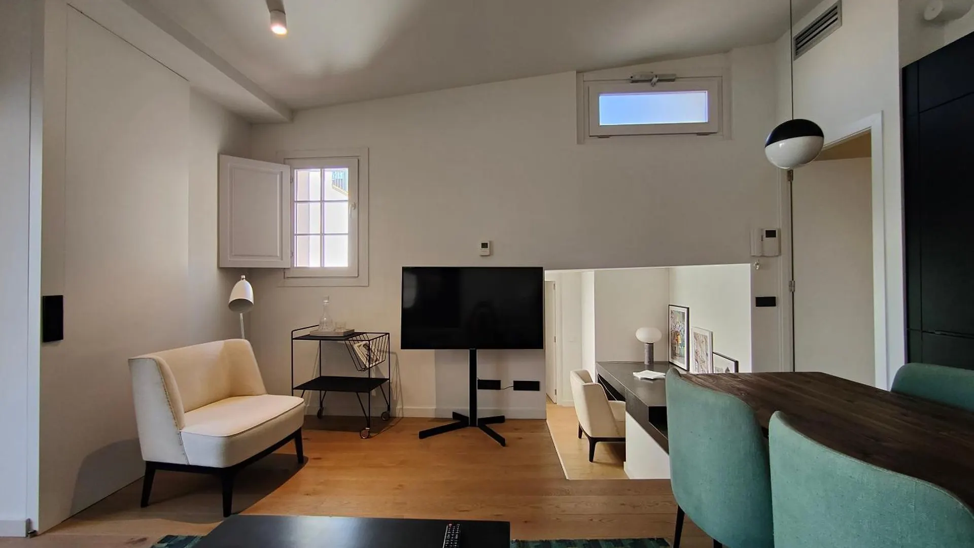 Luxury 2Br&2Washrooms City Center Barcelona