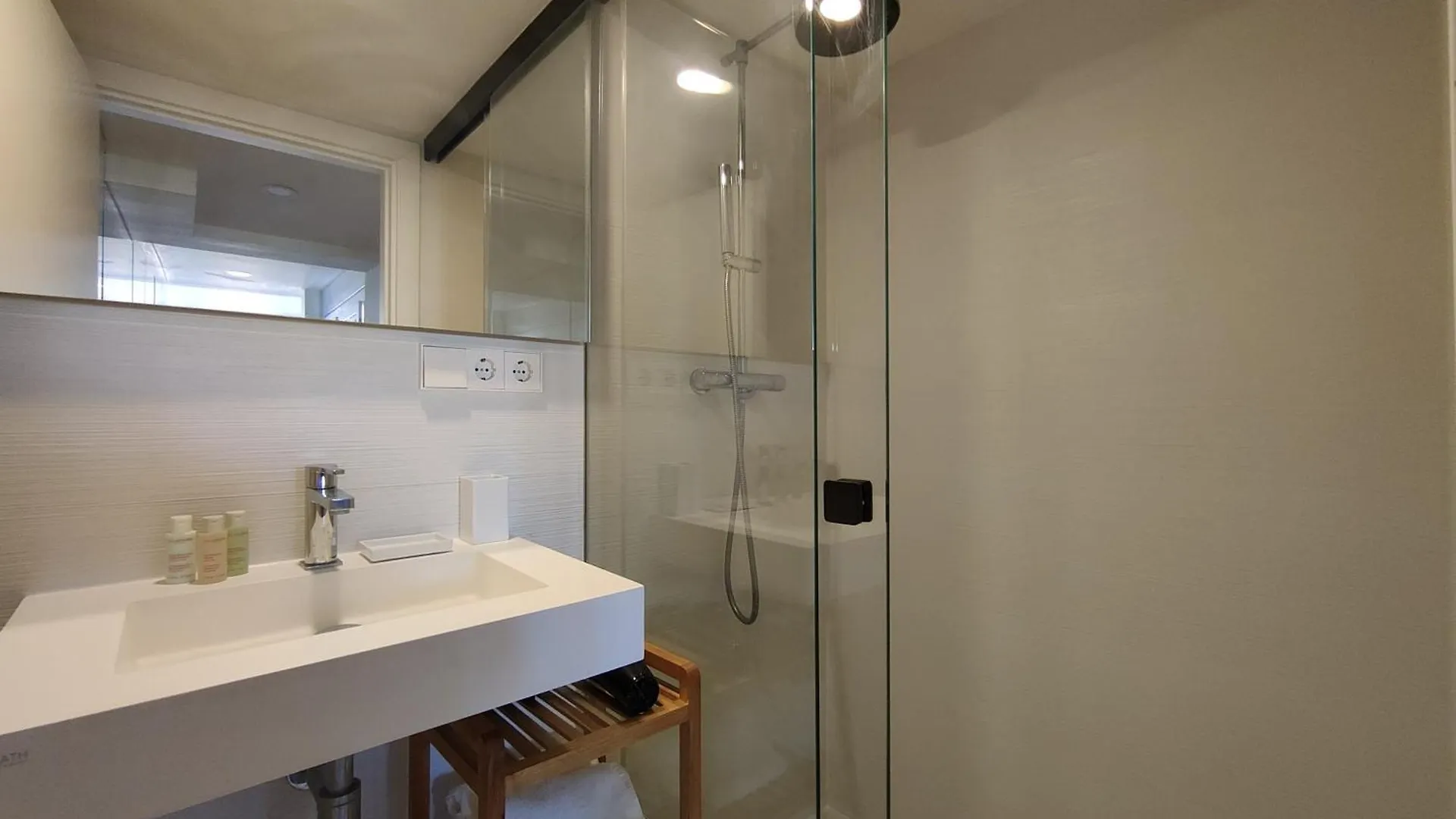 Luxury 2Br&2Washrooms City Center Barcelona